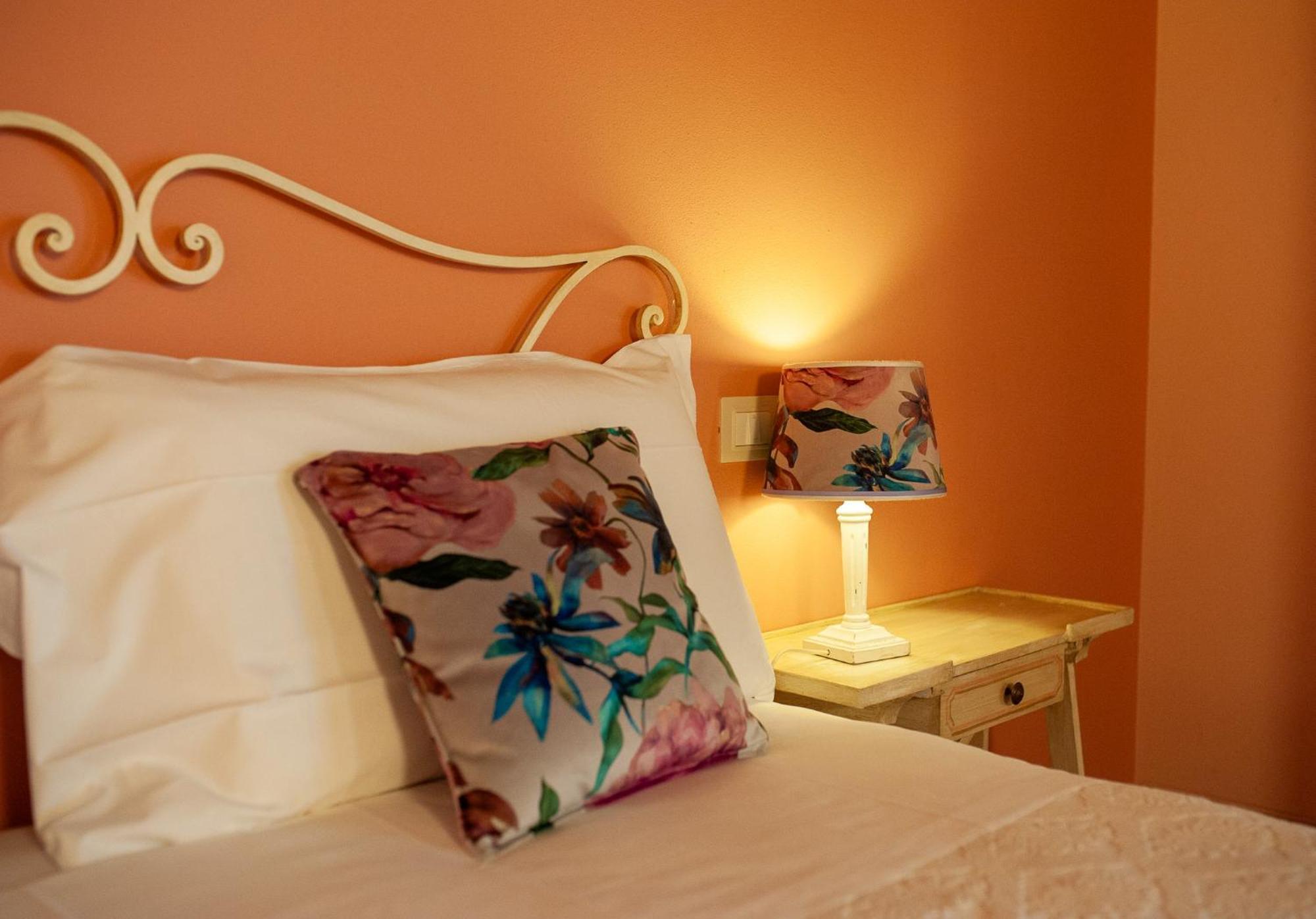 Le Colombaie Country Resort Ponsacco Pokoj fotografie